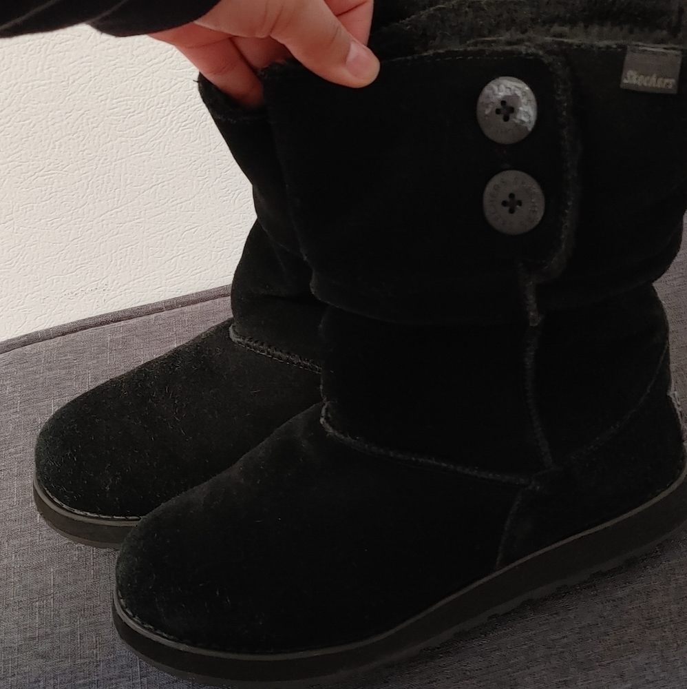 Skechers black winter boots